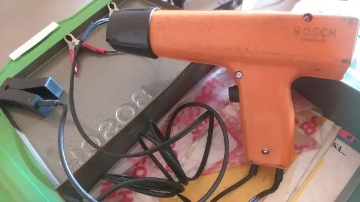 Pistola estroboscopica bosch analógica