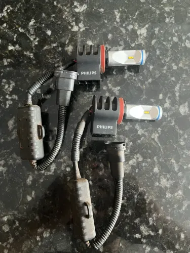 Par Lâmpada Led Philips Ultinon 6000k H11