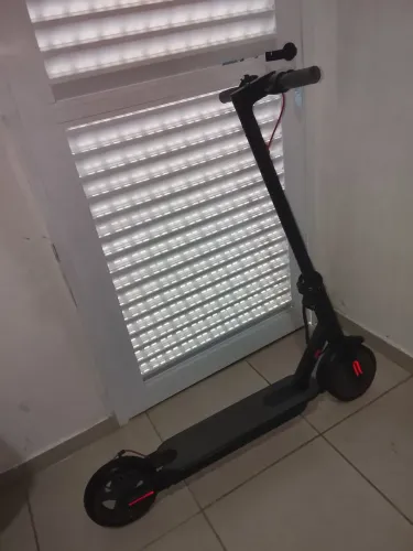 Scooter elétrica