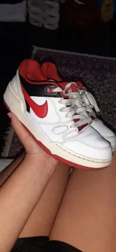 Nike Full Force Low Mystic Red Usado