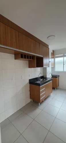 aluga-se apartamento com garden (jardim)