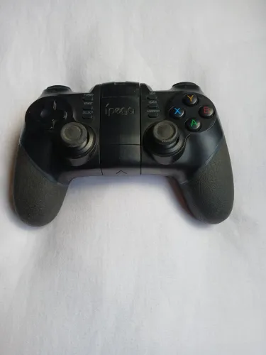 Controle sem fio da marca IPEGA-9076
