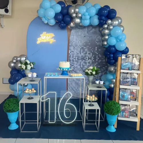 Decoração de festa adulto a partir de 350,00