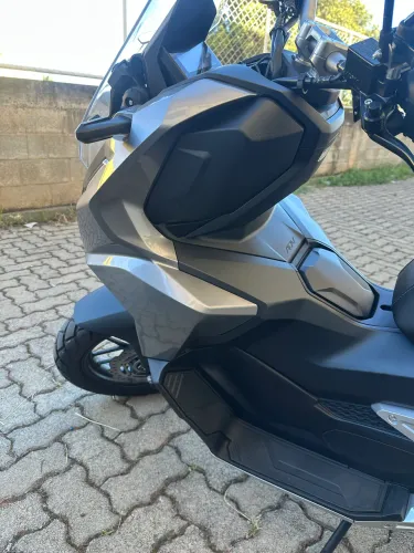 Honda ADV 2025 único dono