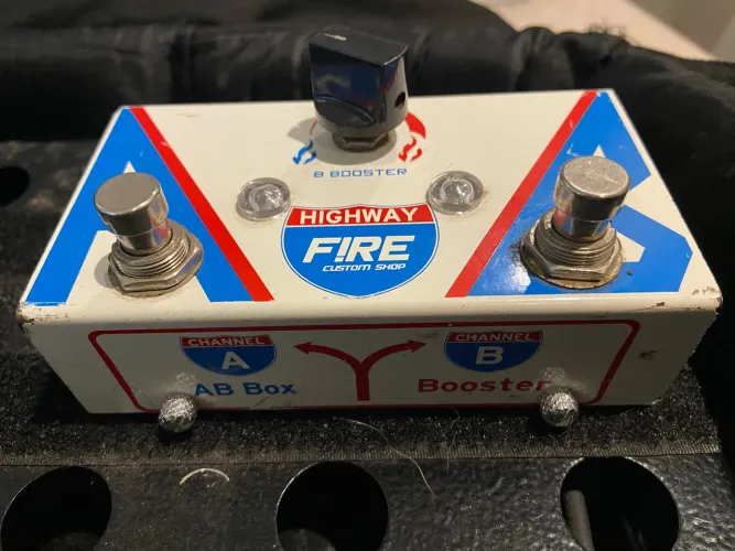 Pedal  Fire Custom Shop Highway - AB Box e Booster