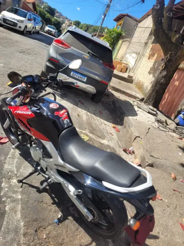 Fazer 250