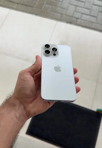 IPHONE 15 PRO MAX BRANCO 256 Gb IMPECÁVEL