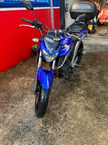 Yamaha FZ25 (Fazer 250) 2018 - Único Dono.