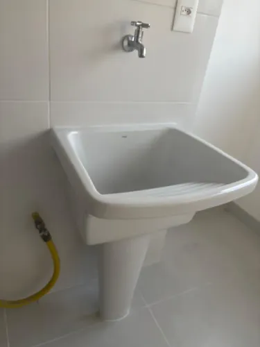 Tanque de lavar roupa novo sem uso