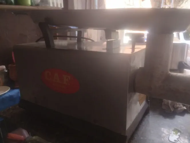 Moedor de carne industrial 