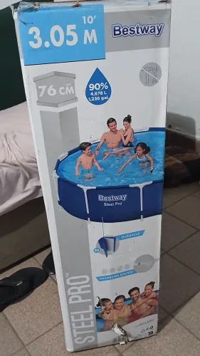 Piscina 4,678 litros