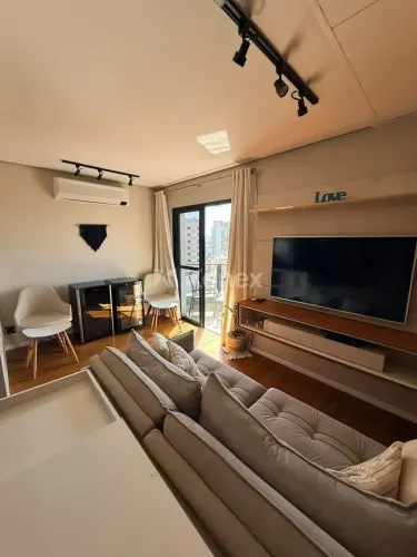 Apartamento 90 m², 2 dorm. (1 suíte), 1 vaga, lazer completo à venda em Moema