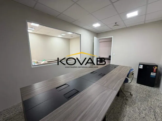 OPORTUNIDADE DE LOCAÇÃO COMERCIAL | 92m² (2 SALAS CONJUGÁVEIS SEMI MOBILIADO) Em Moema, pr