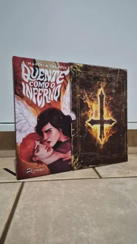 Livro Quente Como o Inferno (Editora Euphoria)