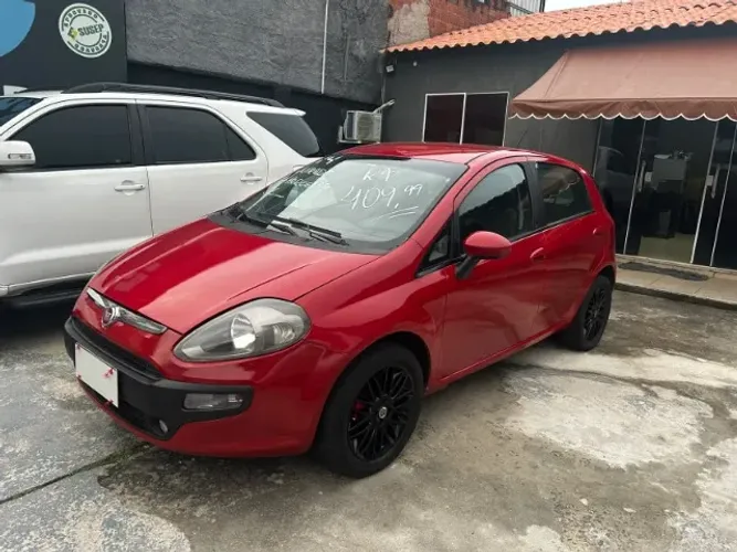 Fiat Punto Essence 1.6 Flex 16V 5P 2014