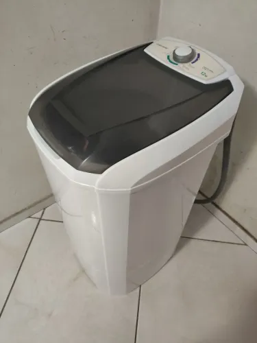 Tanquinho colomarq 12kg bem conservado e funcionando perfeitamente