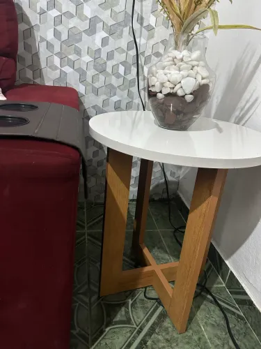 Vendo mesinha de canto