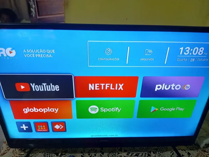 Vendo TV Sandung 32". Tudo funcionando e com aparelho que transforma em smart.