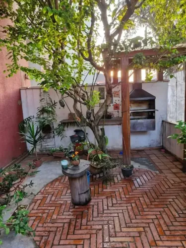 Sobrado em Condomínio na Zona Sul (Bosque)