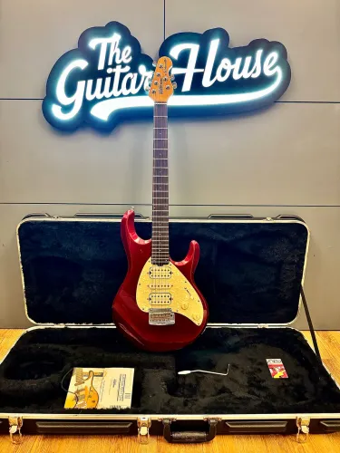 ERNIE BALL MUSIC MAN SILHOUETTE