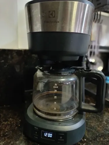 Cafeteira Eletrolux 30 xícaras