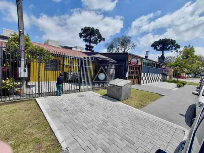 Excenete Ponto Comercial no Hauer