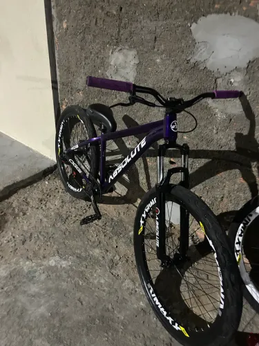 Absolute  aro 26 freio hidráulico mt200 selim brutos  e pneu kendar fleme 