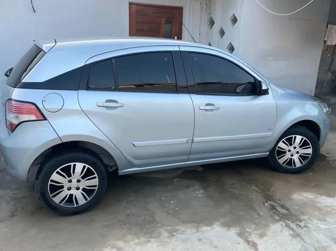 Chevrolet Agile LTZ 1.4 MPFI 8V Flexpower 5P 2011