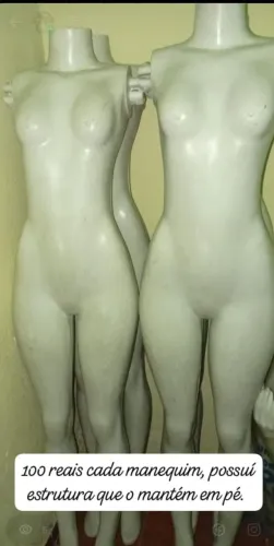Manequim com suporte 