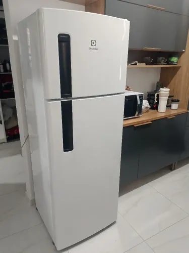 Geladeira Electrolux If41 Frost Free Inverter 380l