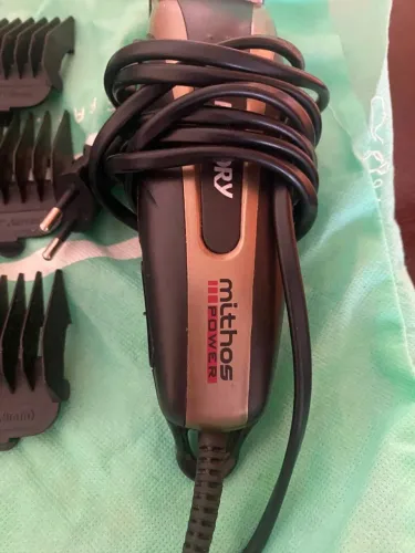 Máquina de cortar cabelo - Mallory Mithos Power