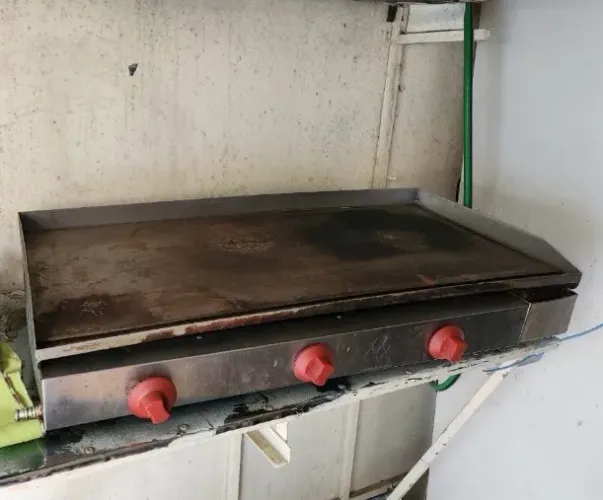 Chapa, Balcão de Inox e Estufa - Equipamentos para Lanchonete/Comércio