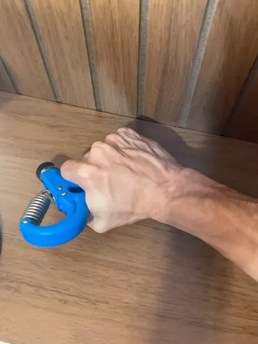 HANDGRIP