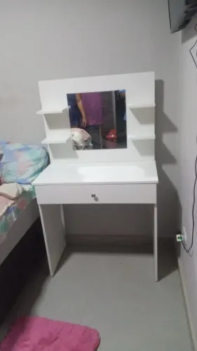 MESA PENTEADEIRA COM ESPELHO MDF NOVO