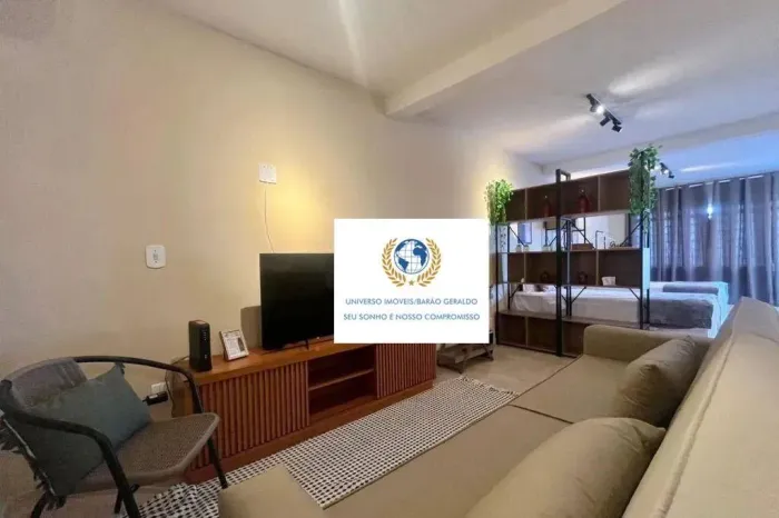 Apartamento com 2 dormitórios para alugar, 50 m² por R$ 3.817,00/mês - Jardim do Trevo - C