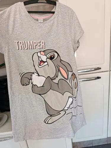 Roupa de dormir tamanho GG da Disney