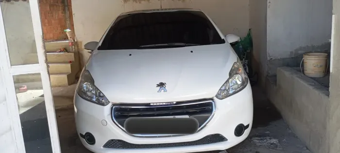 Peugeot 208 Active/active Pack 1.5 Flex 8V 5P 2014