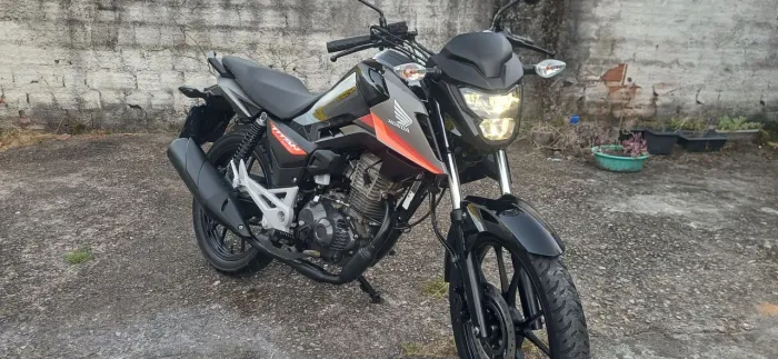 Troco por moto menor valor ou vendo, Honda CG 160 Titan Special Edition "50 Anos"