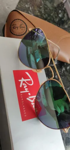 Óculos de sol Rayban Aviator Lente espelhada Verde com armação dourada