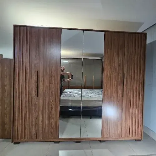 Guarda roupa Atrice 