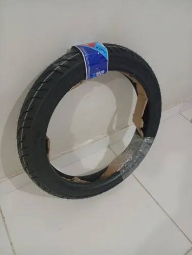 Peneu traseiro moto