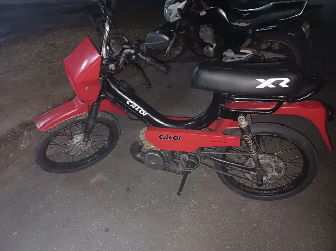 Vende -se uma Mobilete.