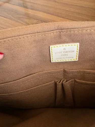 Bolsa Masculina Louis Vuitton nunca usada