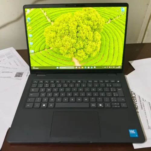 Notebook Dell Pro 14 Core 5 16GB 256SSD