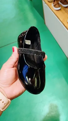 Sapatilha Bibi infantil preta TAM 25