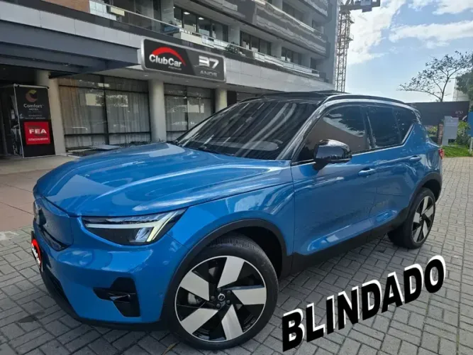 Volvo XC40 Twin Ultimate (elétrico) 2023