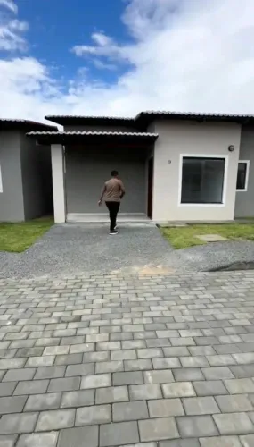 *CASA PARA ALUGAR - BELA PARNAMIRIM R$700,00