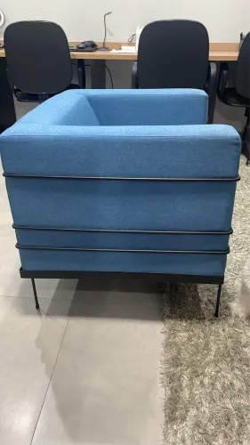 Poltrona azul Le Corbusier 