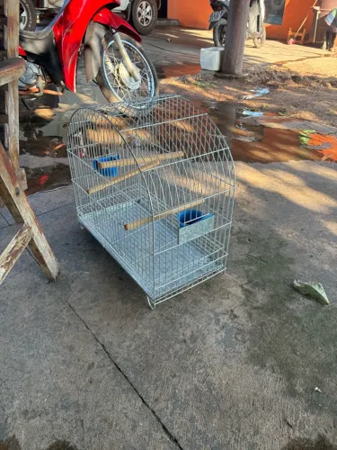 GAIOLA DE PASSARINHO