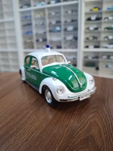 Miniatura Police Welly 1/24 Volkswagen Beetle Polizei Fusca Polícia Alemã